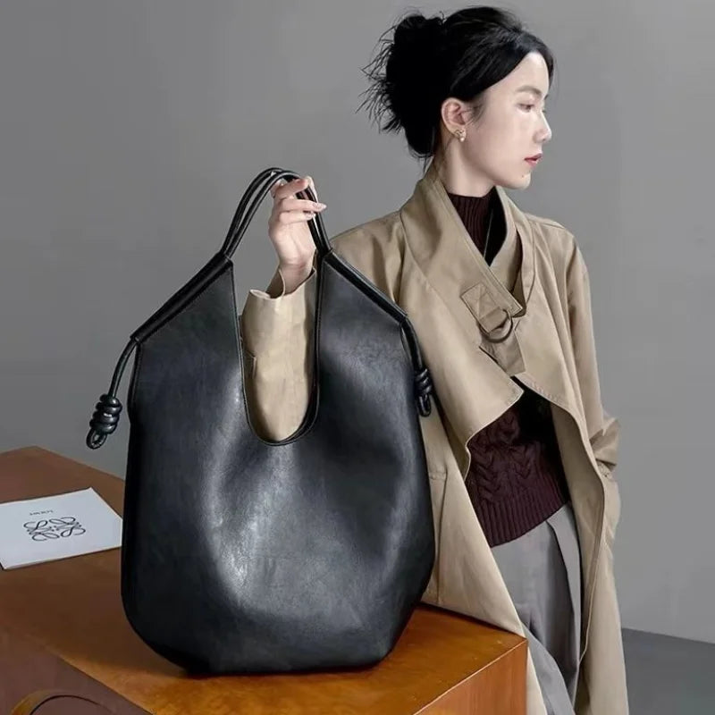 2025 New Niche Minimalist Tote Advanced Spring Summer Large-capacity Commuter Single Shoulder Underarm Fashion Trend Soft Bag